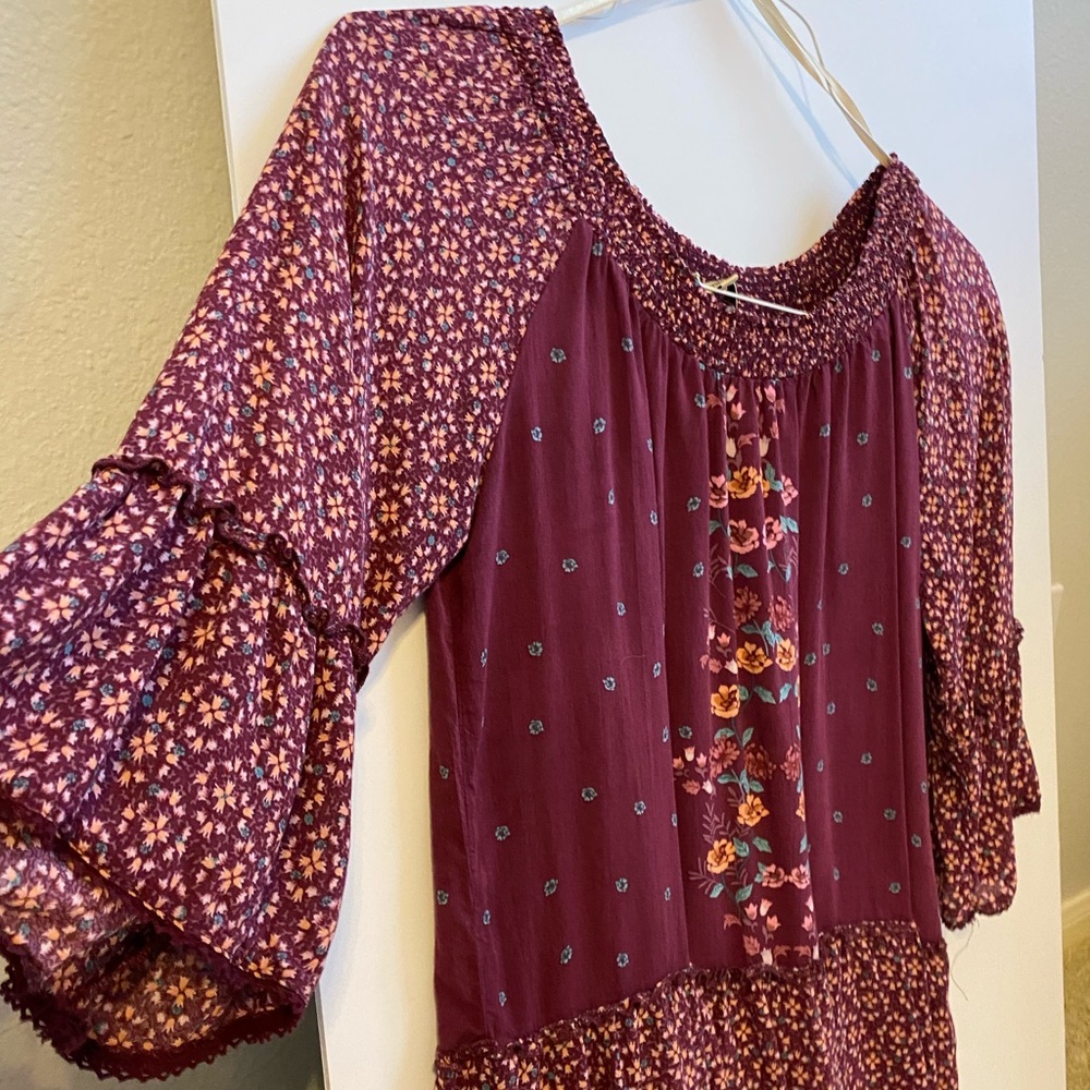 Democracy Blouse w/ Flowy Sleeves